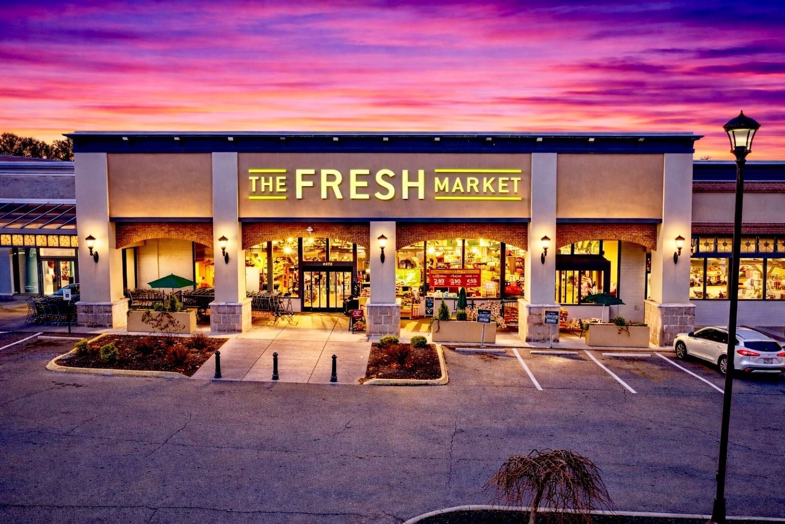 Western Plaza